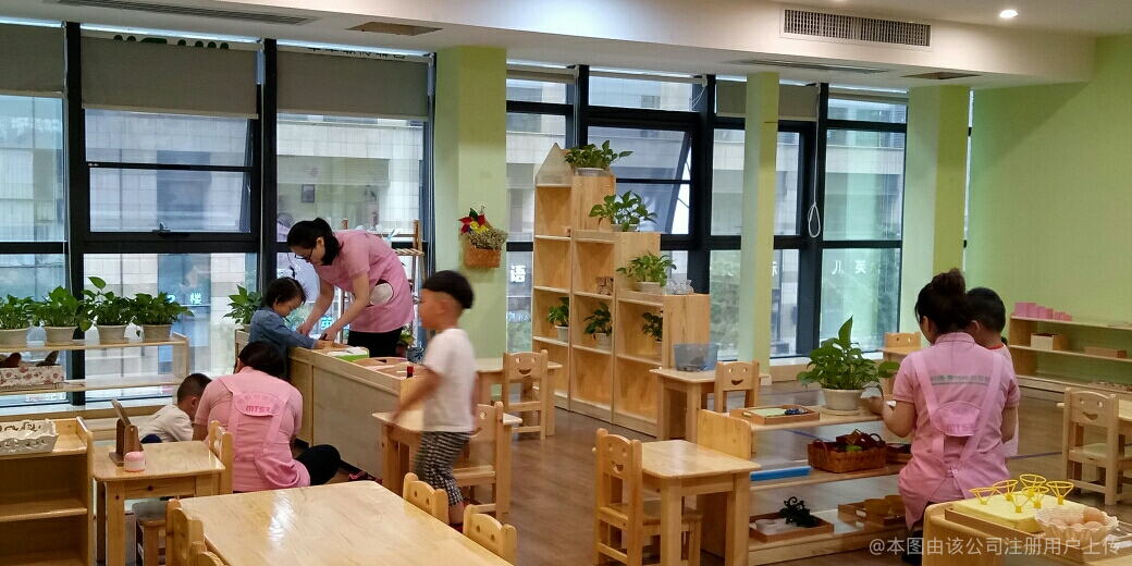 童蒙教育咨询 点亮孩子成长的第一盏灯
